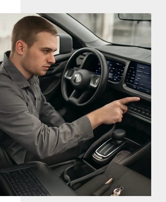 Русификация автомобиля Nissan N7 под ключ в Великом Новгороде официально
